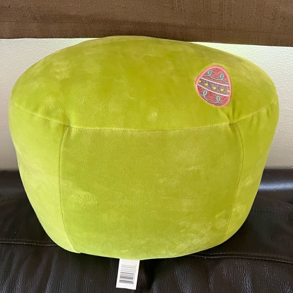 Squishmallows Wendy the Frog Stackable Easter Edition - Picture 3 of 8